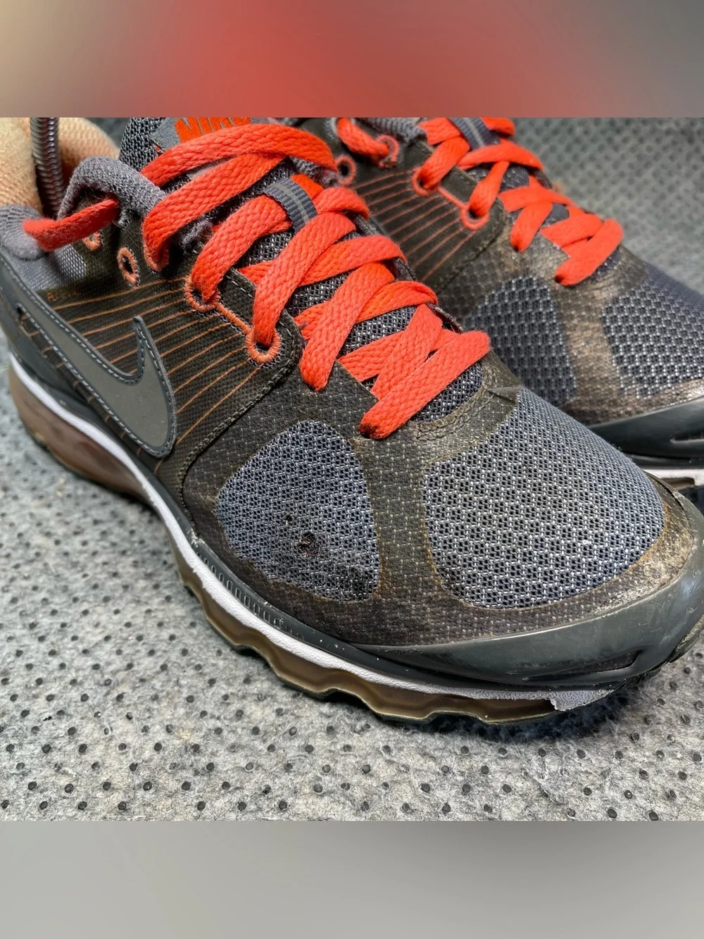 Nike Air Max+ 2010 Running Shoes Size 8 Women’s